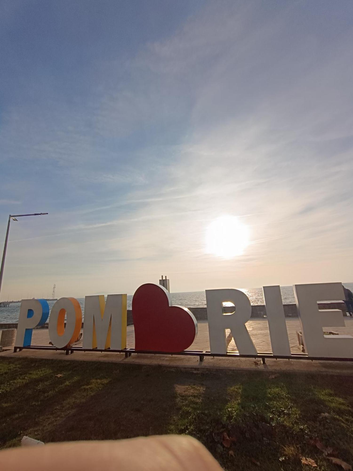 Pomorie Chaika Home Exteriör bild